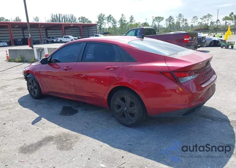 2022 Hyundai Elantra Sel z USA, uszkodzony, nr VIN KMHLS4AG2NU322046